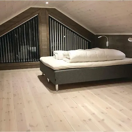 Two-bedroom Holiday In Σπίτι διακοπών *